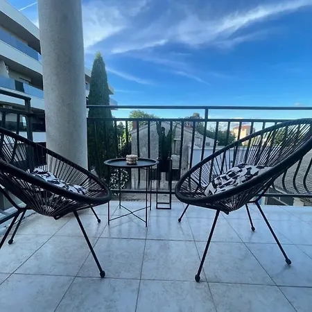 Apt Stoja Beach - 50m From The Sea !!