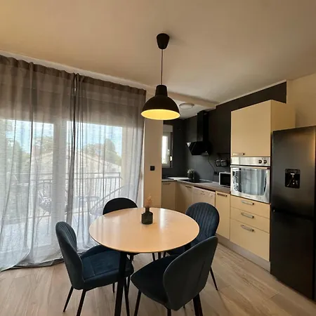 Apt Stoja Beach - 50m From The Sea !! Apartment *