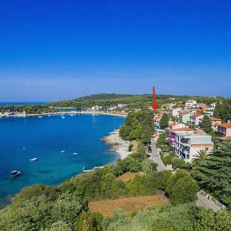 Apartment Apt Stoja Beach - 50m From The Sea !! Pula