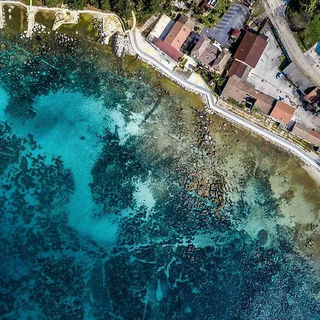 Stoja - 50m From The Sea !! Апартаменты